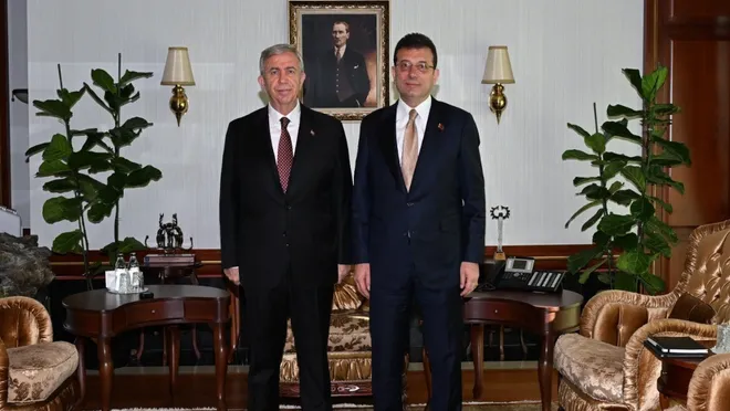 Türkiye’nin 2 büyükşehir belediye başkanı Mansur Yavaş ile Ekrem İmamoğlu Ankara'da buluştu 