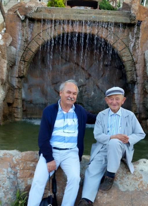 DUAYEN ÖĞRETMENİMİZ KERİM BAL YAŞIYOR, BİZ MUTLUYUZ…