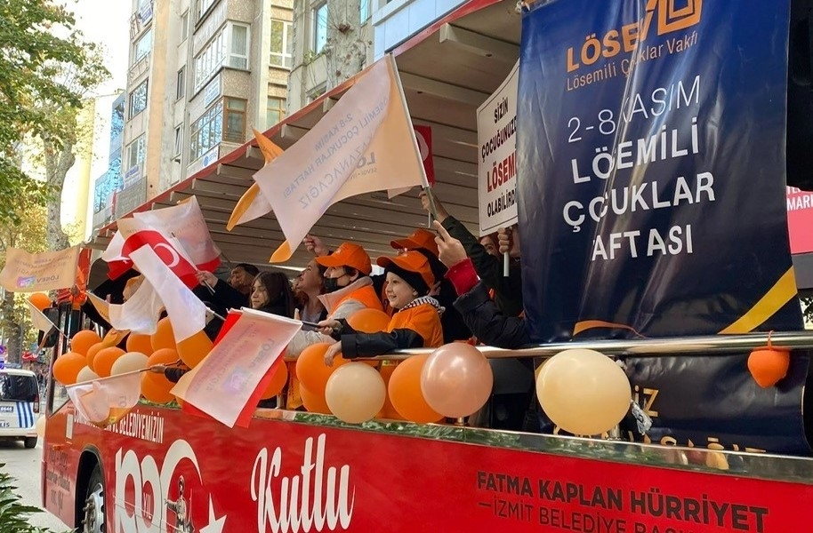 LÖSEV, Kocaeli’de Farkındalık Korteji Düzenledi