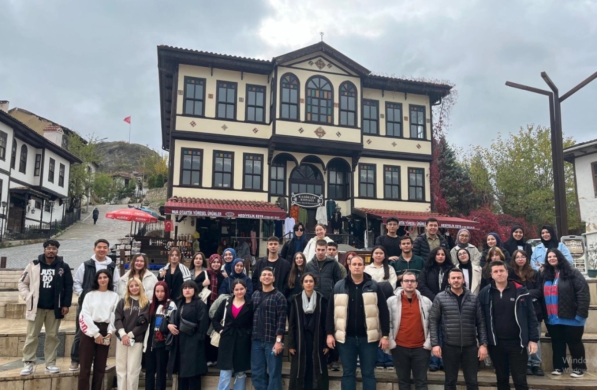 SUBÜ Öğrencileri, Sakarya'nın Tarihinde Keşif Yaptı