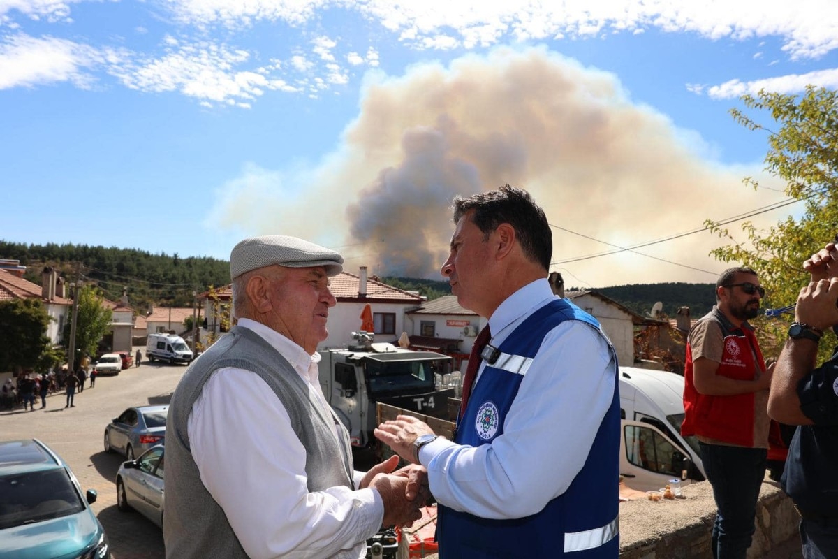 Başkan Aras: “Yaraları Dayanışma ile Saracağız”