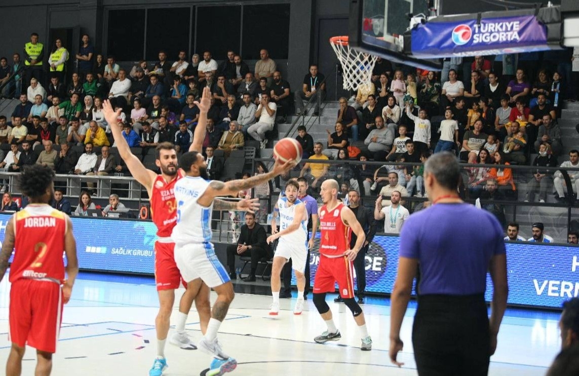 Çayırova Belediyesi’nden Üst Üste Dördüncü Galibiyet