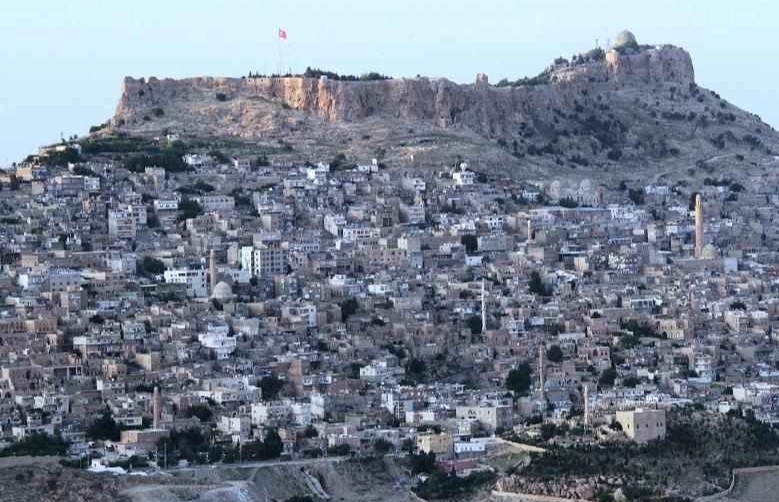İsrail Saldırıları, Beyrut'taki 40 Bin Mardinliyi Endişelendirdi