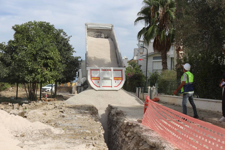 Büyükşehir, Serik'e 30 Milyon TL Altyapı Desteği Sağlıyor