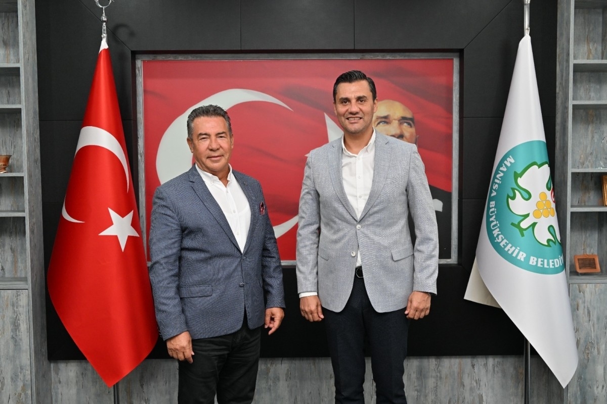 Başkan Zeyrek, Kent Konseyi Başkanı Bayraktar’ı Ağırladı