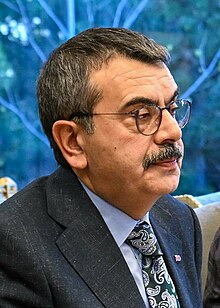 Milli Eğitim Bakanı Yusuf TEKİN'in yaşam öyküsü