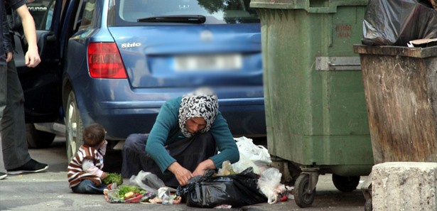   Türkiye'de “GELİR EŞİTSİZLİĞİ” Alarmı: Çözüm Bulunmazsa TOPLUMSAL CİNNET KAÇINILMAZ!  