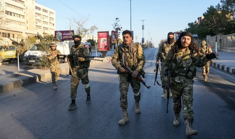Suriye'de HTŞ'nin başını çektiği silahlı gruplar Şam'a girdi, ESAD DÖNEMİ SONA ERDİ