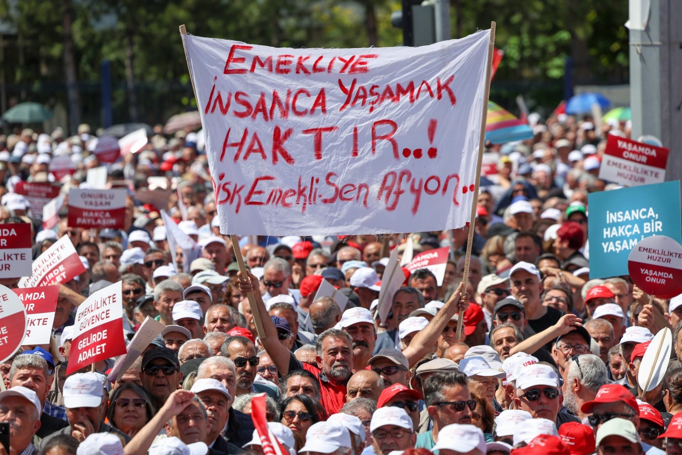 Emekli ve memur maaş zammını belirleyecek Aralık ayı enflasyonu, 3 Ocak'ta açıklanacak  