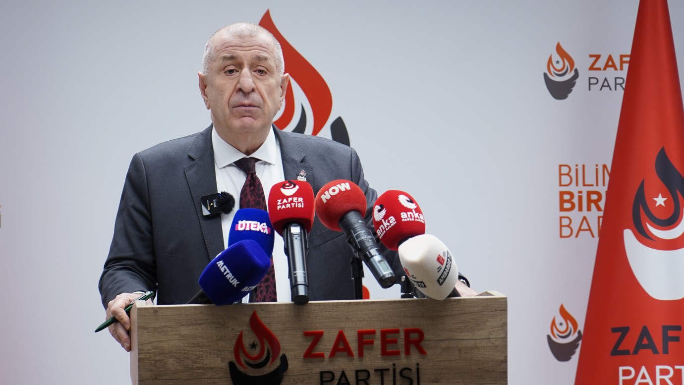 Zafer Partisi Genel Başkanı ÜMİT ÖZDAĞ: “CUMHUR-ÖCALAN İTTİFAKI HAYIRLI OLSUN”