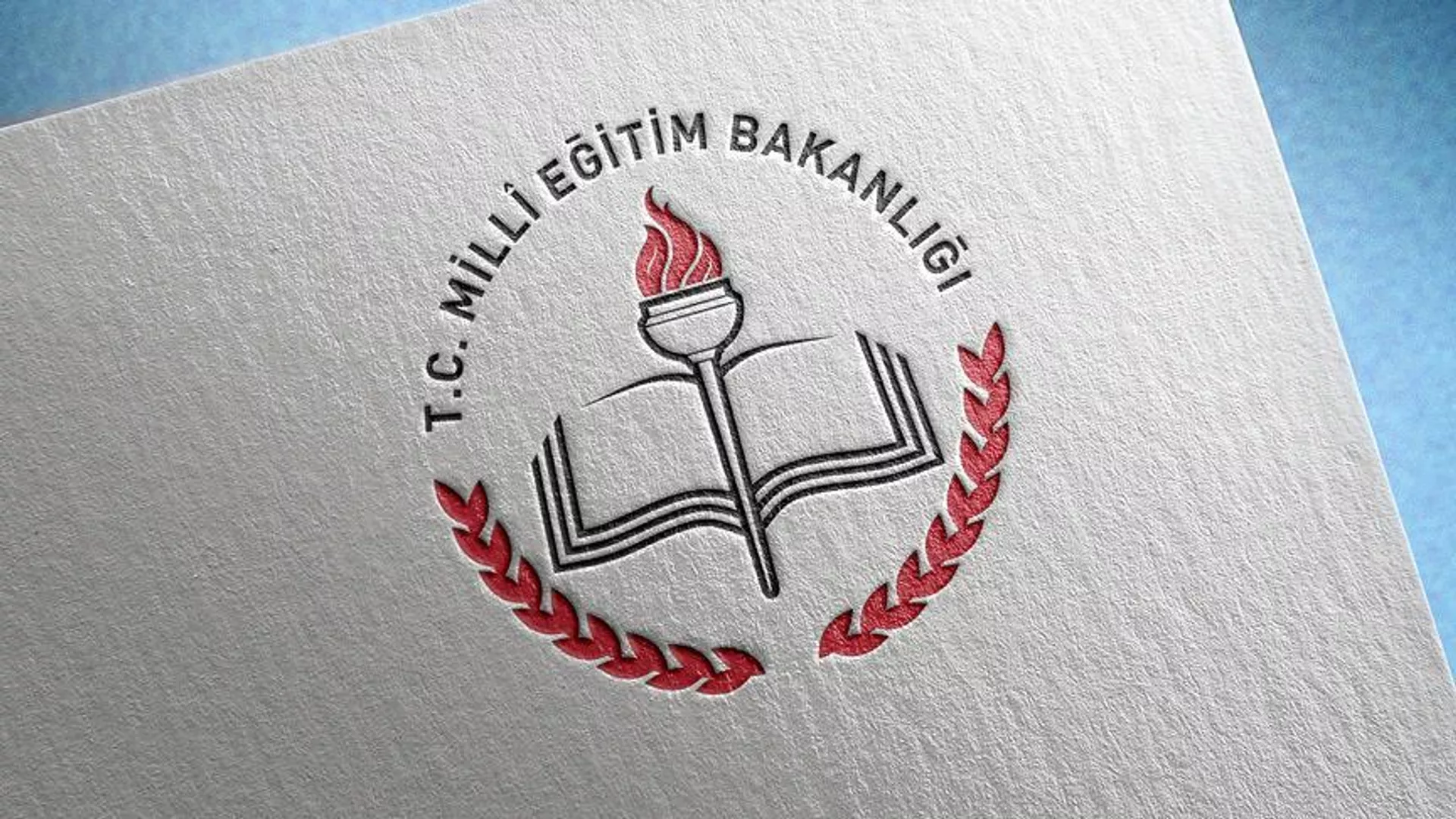 Öğrencilerin en güzel heyecanı “KARNE” artık yok!  2025 yılında “Gelişim Raporu” verilecek