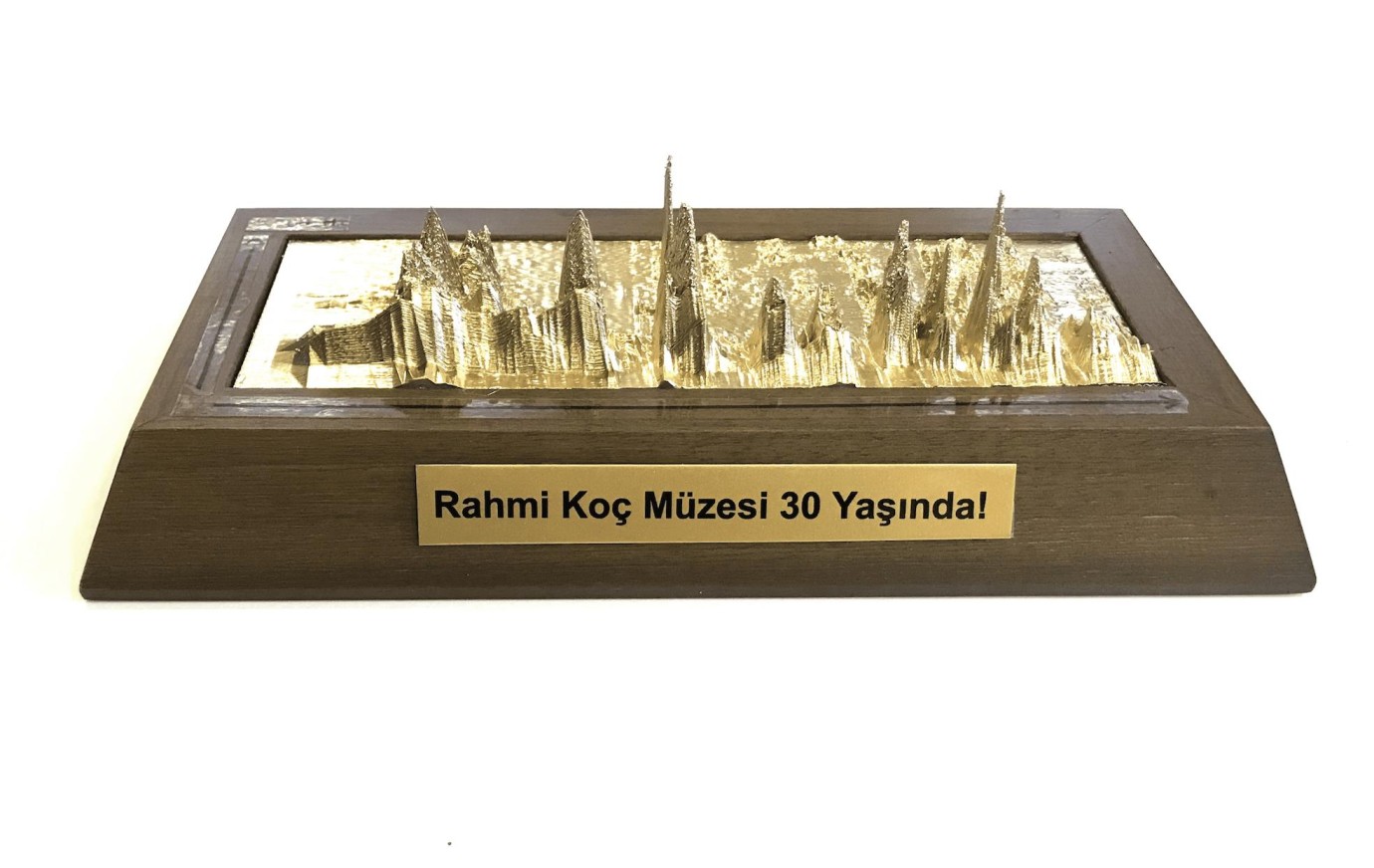 RAHMİ M. KOÇ MÜZESİ koleksiyonu YENİ OBJELERLE BÜYÜYOR