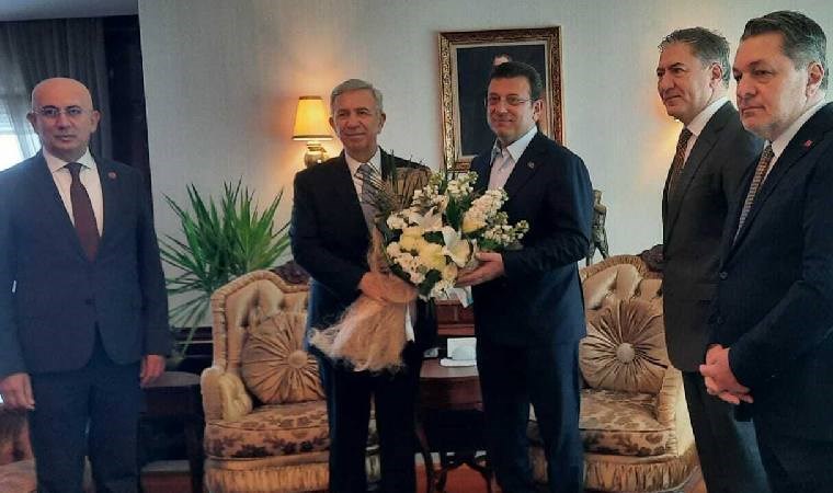 Önseçim çalışması için Ankara’da bulunan Ekrem İmamoğlu, Mansur Yavaş’ı ziyaret etti  