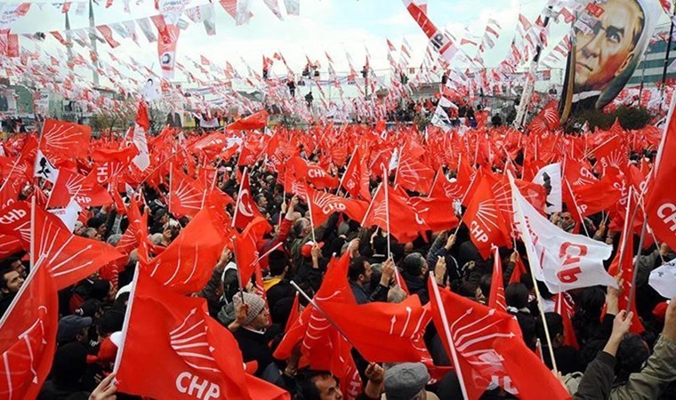 CHP Lideri Özgür ÖZEL, 6 Nisan’da Olaganüstü Kurultay kararını açıkladı