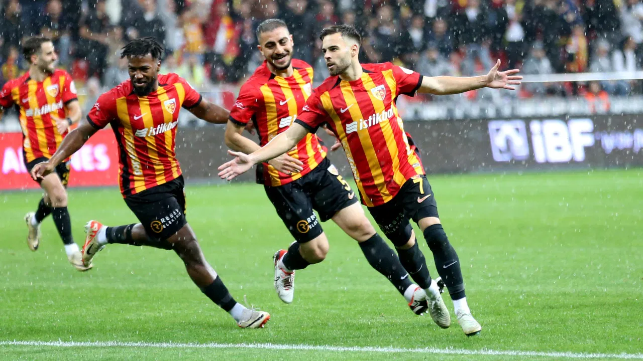 Kayserispor, Antalyaspor’u 3-1 yendi