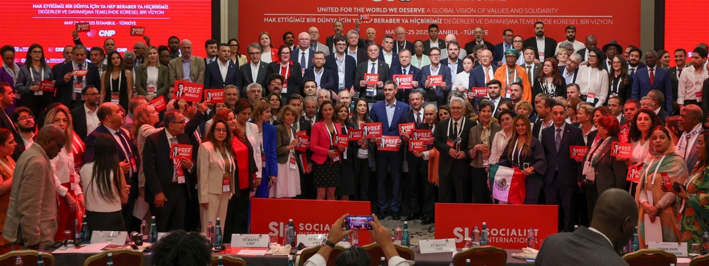 Sosyalist Enternasyonal Konsey sona erdi… ÖZEL: Türkiye sivil bir darbe süreci içinde! 