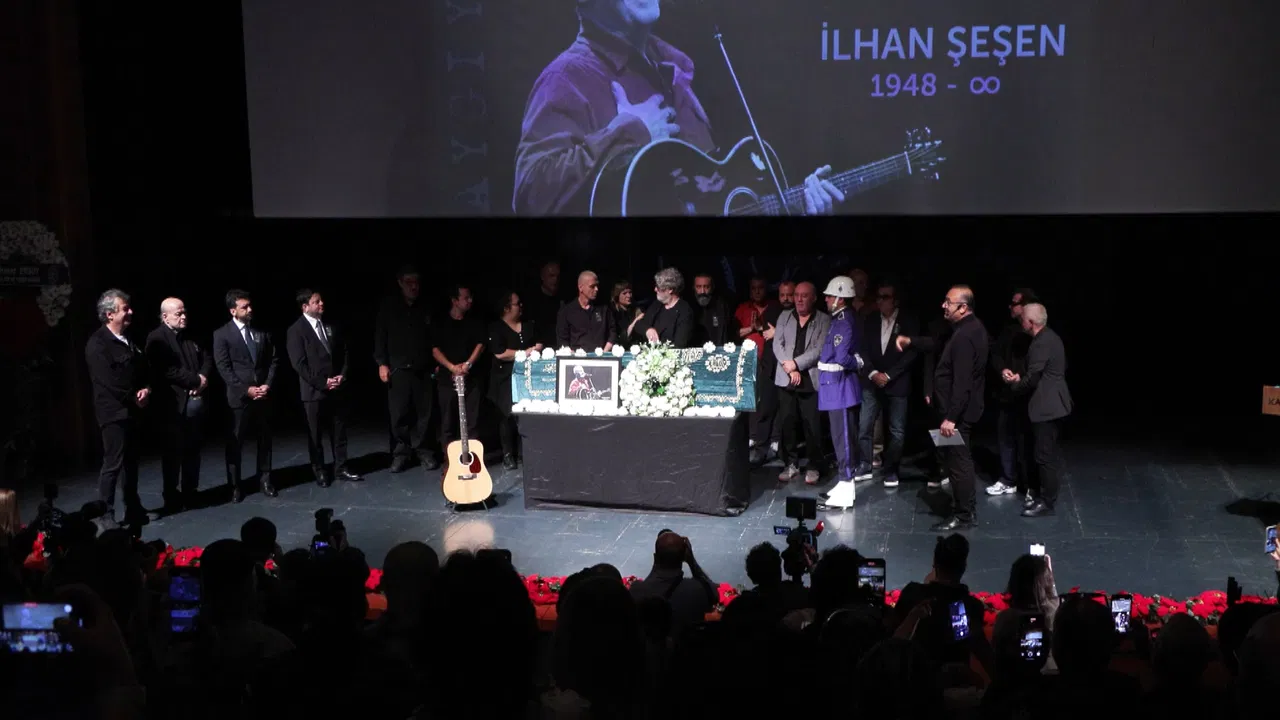 İlhan Şeşen, sonsuzluğa uğurlandı 