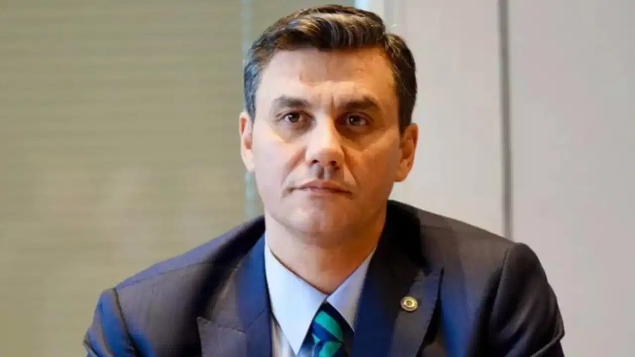 TÜRKİYE ÜZGÜN… Manisa Büyükşehir Belediye Başkanı Ferdi ZEYREK’i yitirdik!