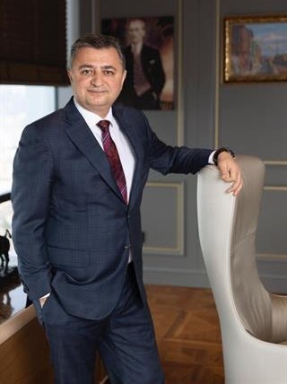 Ağustos ayında da liderliği bırakmadı: Otomotiv ihracatı 2,7 milyar dolar oldu!