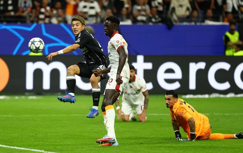 Eintracht Frankfurt, Galatasaray’ı 5-1 yendi! 
