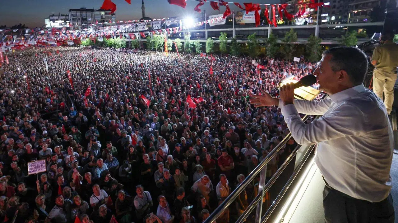 Çarşamba Adresi EYÜPSULTAN... Özgür ÖZEL, Filistin mitingini duyurdu! 