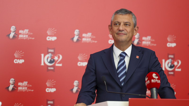 CHP Genel Başkanı Özgür Özel, Türk Dil Bayramı'nı Kutladı