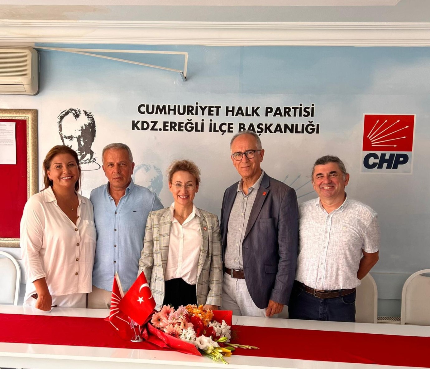 CHP, Karadeniz Ereğli’de kadın başkan: Zerrin Yılmaz Erdoğan seçildi