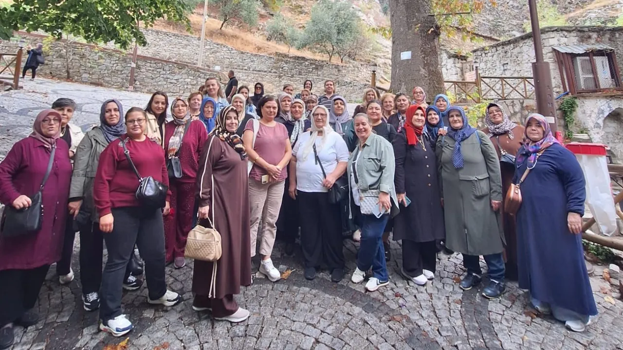 Manisa’dan Soma’ya “Kadınlarla Adım Adım” Ziyareti