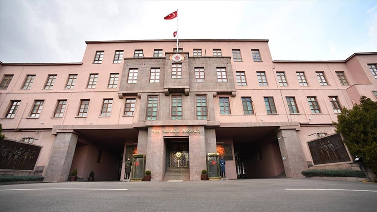 Bahçeli’nin 'askeri hastaneler' istemine, MSB: “Sayın Cumhurbaşkanı'mızın direktifleri var”! 