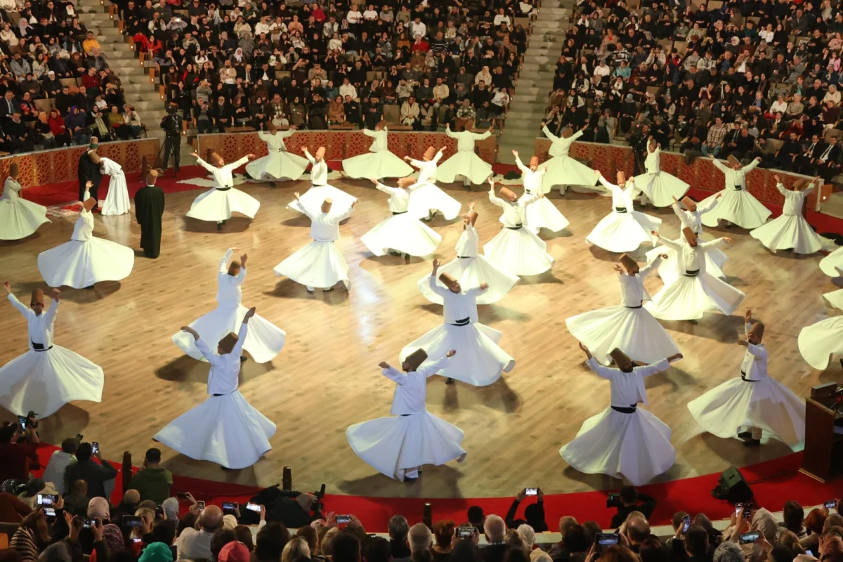 Dünyanın Dört Bir Yanından Mevlana Dostları Konya’da Buluştu