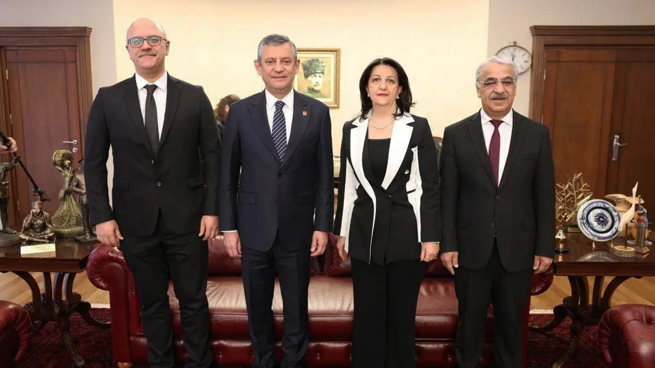 DEM Parti İmralı Heyeti'nden CHP'ye ziyaret!
