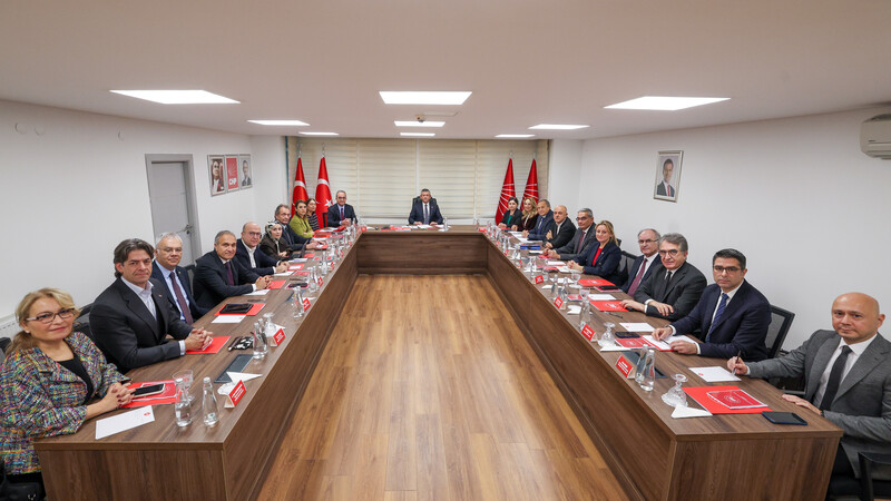 CHP Lideri Özgür Özel, 'Cumhurbaşkanlığı Aday Ofisi' Yürütme Kurulu Toplantısında Konuştu! 