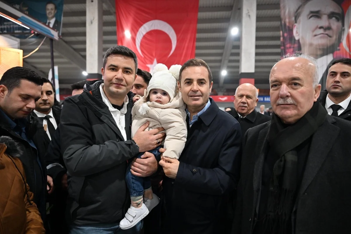 Başkan Ahmet Akın Ramazan’da Her Gün Farklı İlçede İftar Yapıyor