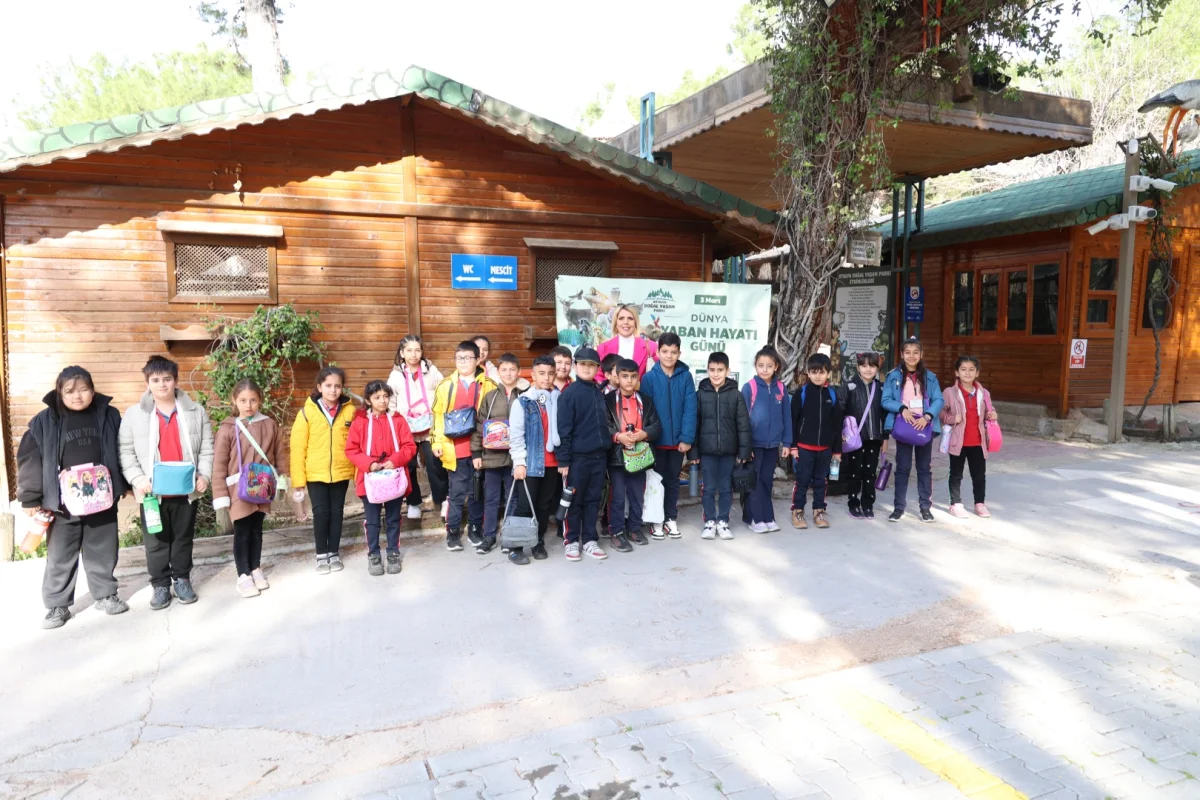 Antalya Doğal Yaşam Parkı’nda Doğa Sevgisi Etkinliği