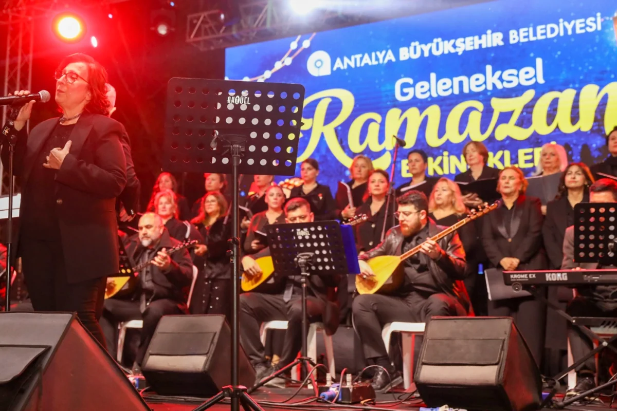 Antalya’da Kadınlar Günü’ne Özel ‘Türkülerle Kadın’ Konseri
