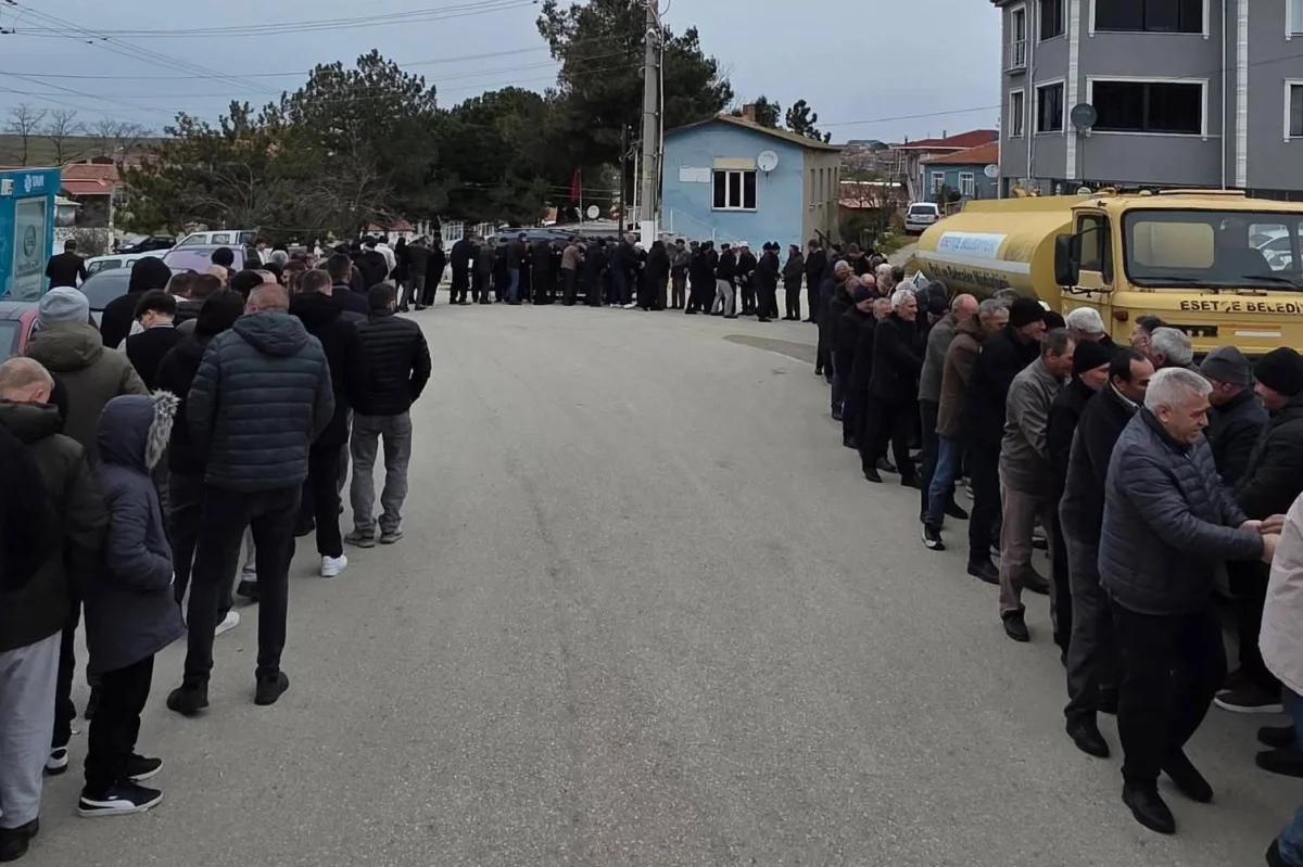 İpsala’da Geleneksel Bayramlaşmaya Yoğun İlgi