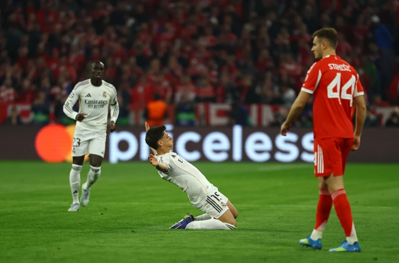 Real Madrid'i, 2 gol atan Arda da kurtaramadı: Bayern Münih ve Arsenal yarı finalde!