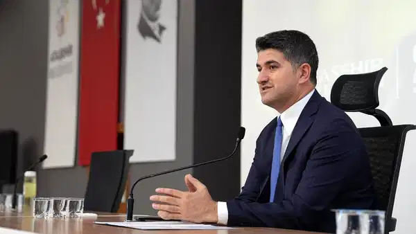 Ataşehir Belediye Başkanı Onursal Adıgüzel, görevden uzaklaştırıldı!