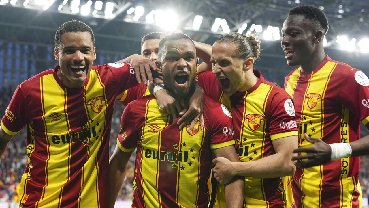 Göztepe 2-0 Antalya // Kayseri 2-0 Çaykur Rize