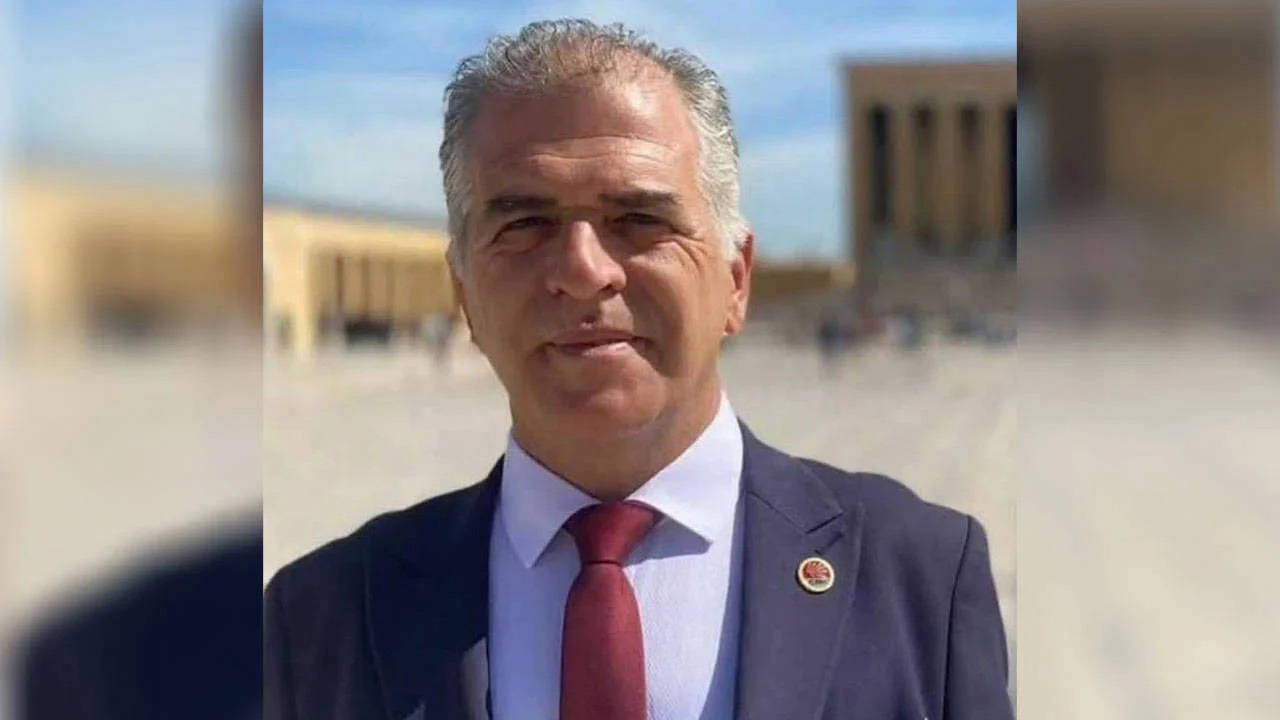 İstifa eden CHP Datça ilçe başkanı Sezai Öz, örgütün istemi üzerine görevine döndü