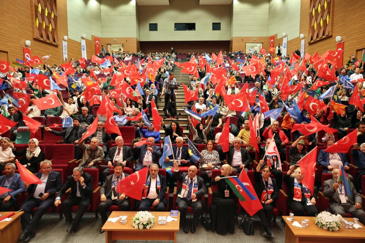 Talas’ta Türkoloji Zirvesi düzenlendi