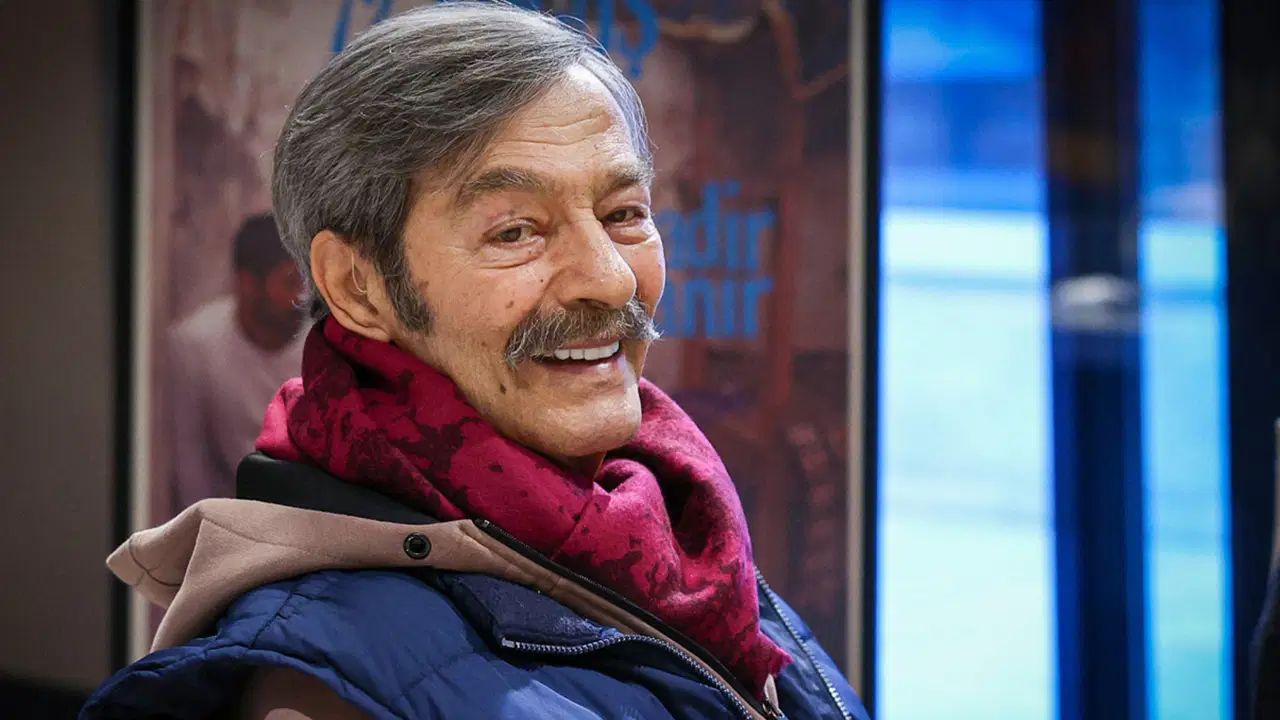 Ünlü Sanatçımız KADİR İNANIR yoğun bakımda!