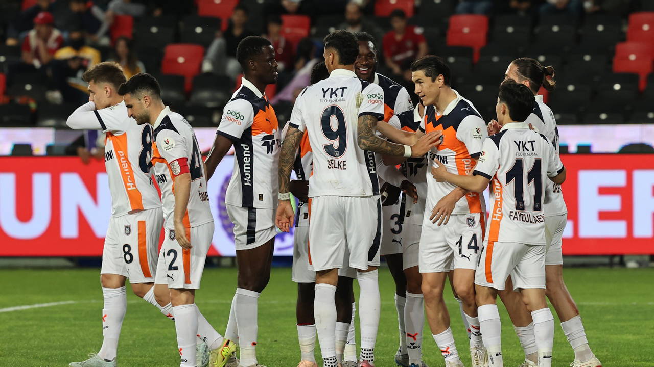 Başakşehir FK, Avrupa İçin Beklemede!