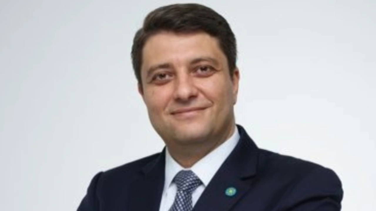 İYİ Parti İstanbul Milletvekili Ersin Beyaz partisinden istifa etti!