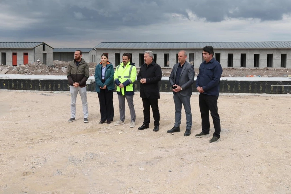 Melikgazi’de Hayvan Bakım Evi Projesinde Çalışmalar Sürüyor