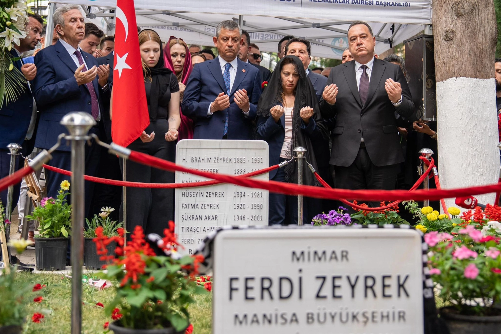 Ferdi Zeyrek, Birinci Sonsuzluk Yılında Anıldı