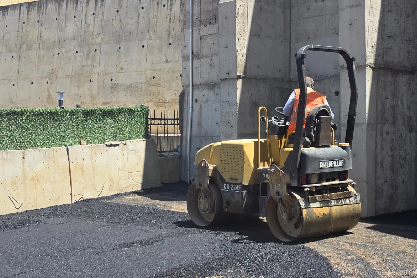 Gemlik’te Altyapı ve Üstyapı Çalışmaları Sürüyor