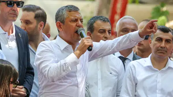 Adana Pozantı Akçatekir Yaylası'nda konuşan Özgür ÖZEL: 'Sana bu seçimi kazandırmayacağız' 