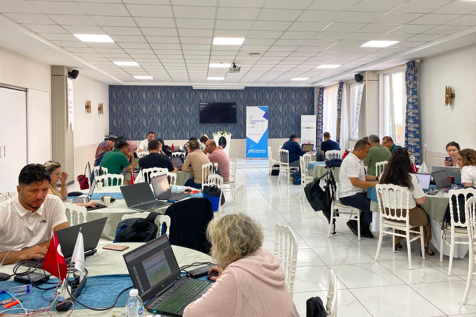 Sakarya’da Eğitimde Yeni Dönem: TYMM Soru Yazım Çalıştayı Başladı
