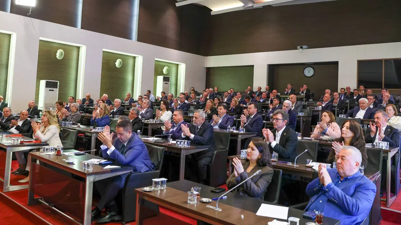 Kurulacak parti için 90'ın üstünde CHP’li milletvekili imzası verdi!  